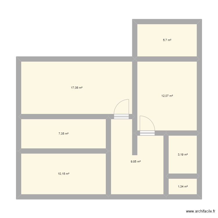 Bvd Europe. Plan de 8 pièces et 67 m2