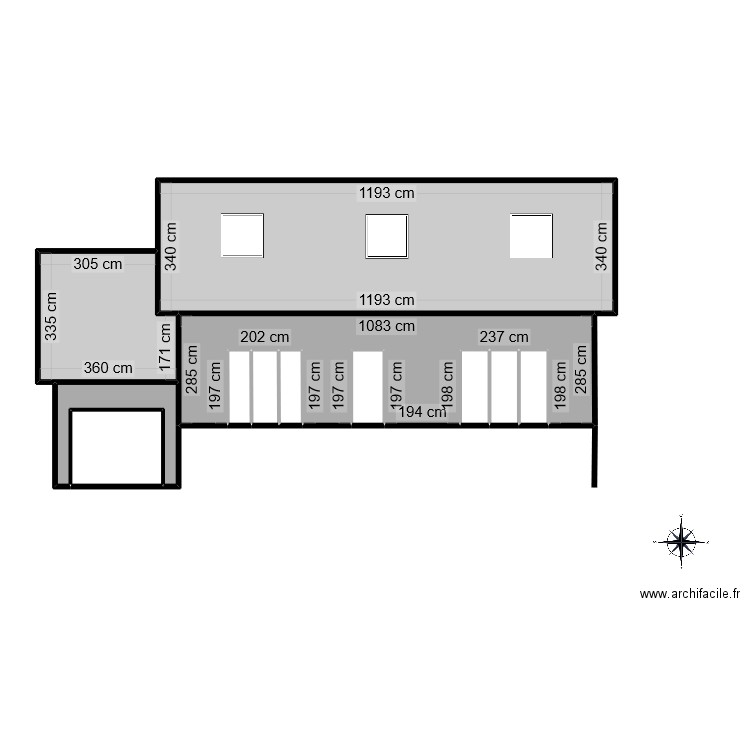 Facade Est . Plan de 12 pièces et 89 m2