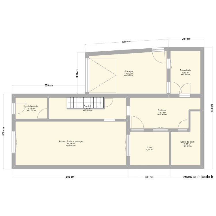 rez de chaussée. Plan de 8 pièces et 88 m2