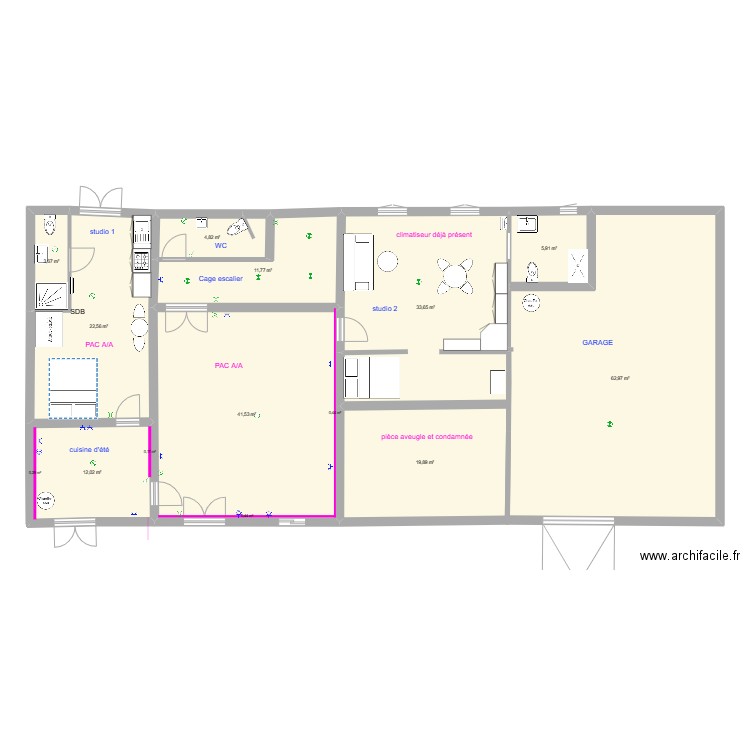 RDC - couvent . Plan de 10 pièces et 219 m2