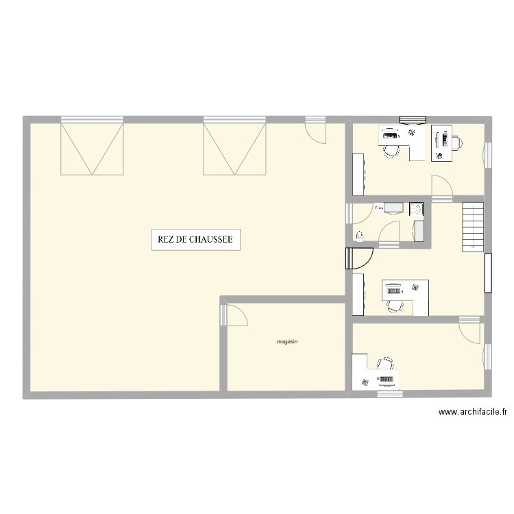 rez de chaussée. Plan de 2 pièces et 176 m2