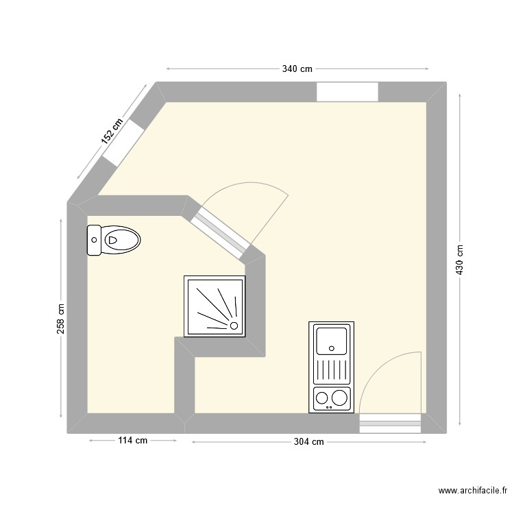 11 hauts pavés. Plan de 2 pièces et 16 m2