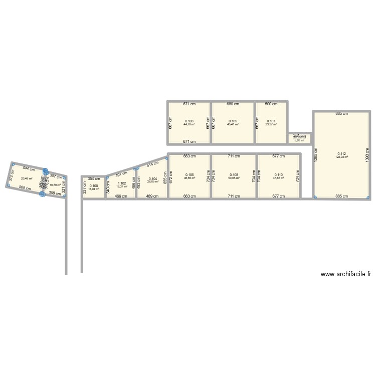 Niveau 0. Plan de 14 pièces et 488 m2