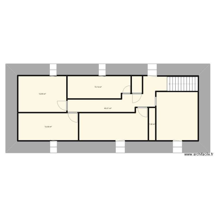 pace-('z. Plan de 5 pièces et 124 m2