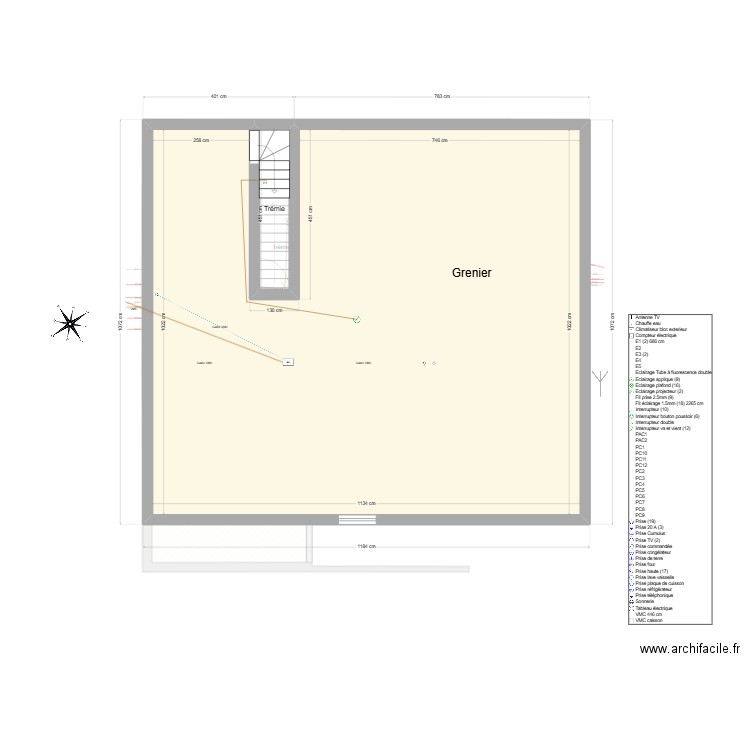 Maison. Plan de 26 pièces et 406 m2