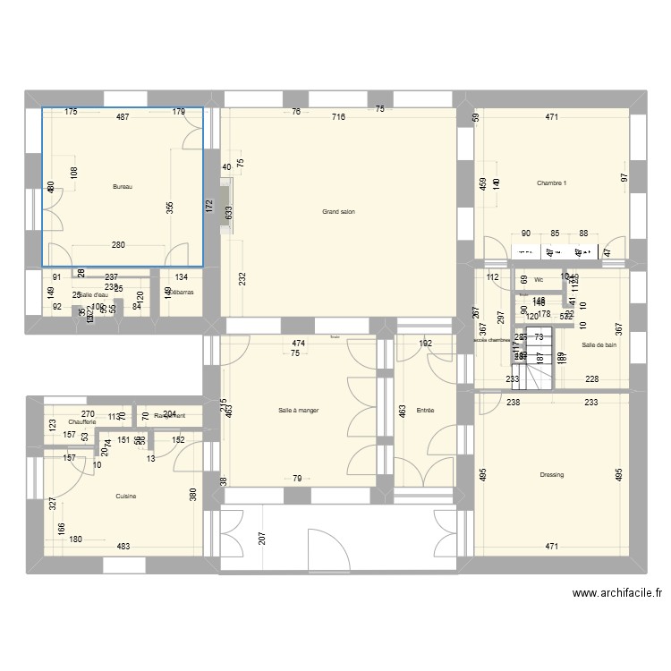 MOREL. Plan de 16 pièces et 189 m2