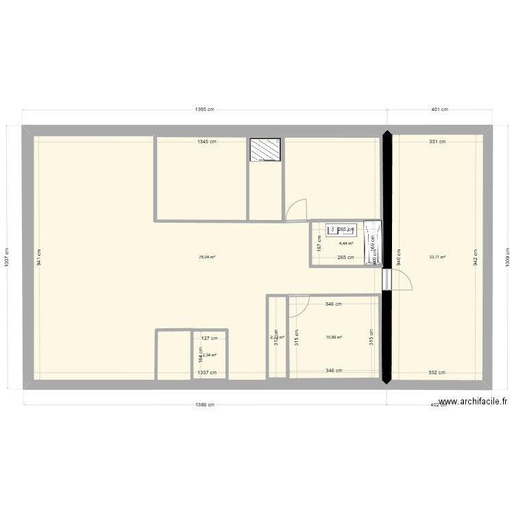 nous 2. Plan de 6 pièces et 179 m2