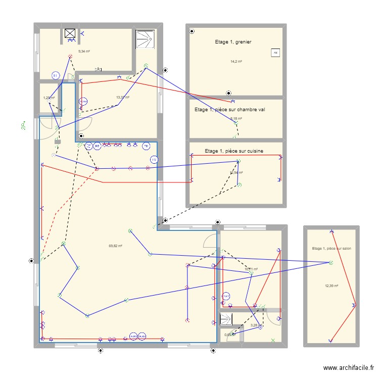 rrrttteee. Plan de 11 pièces et 156 m2