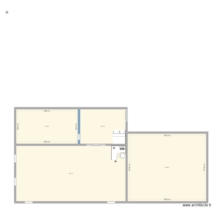 batiment . Plan de 4 pièces et 341 m2