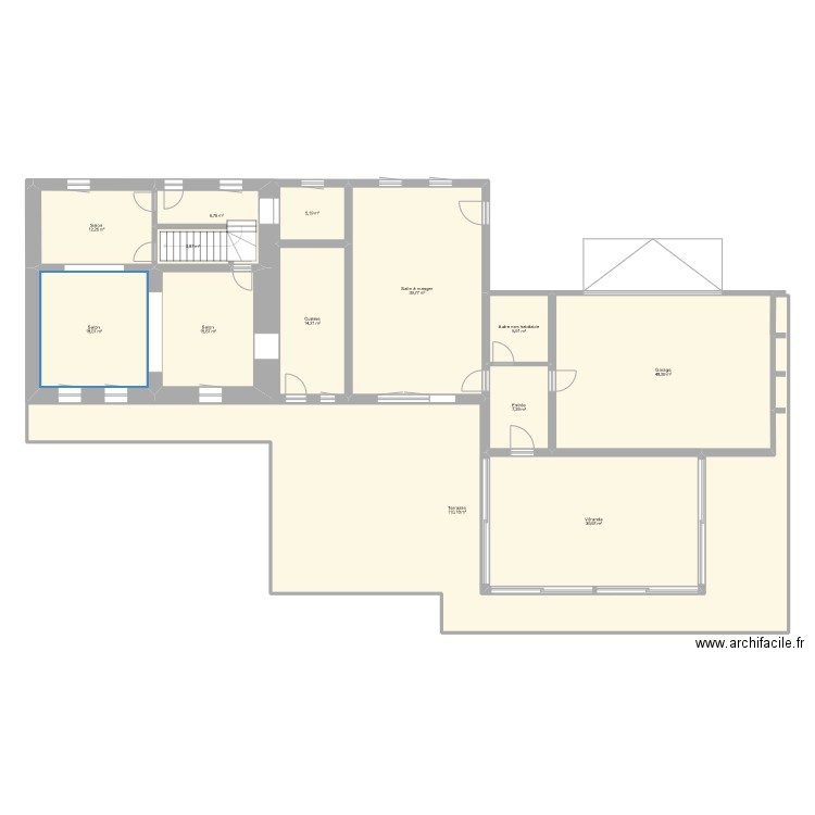 maison1. Plan de 13 pièces et 328 m2