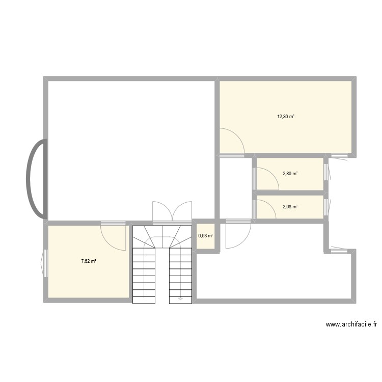 chomrani. Plan de 5 pièces et 26 m2