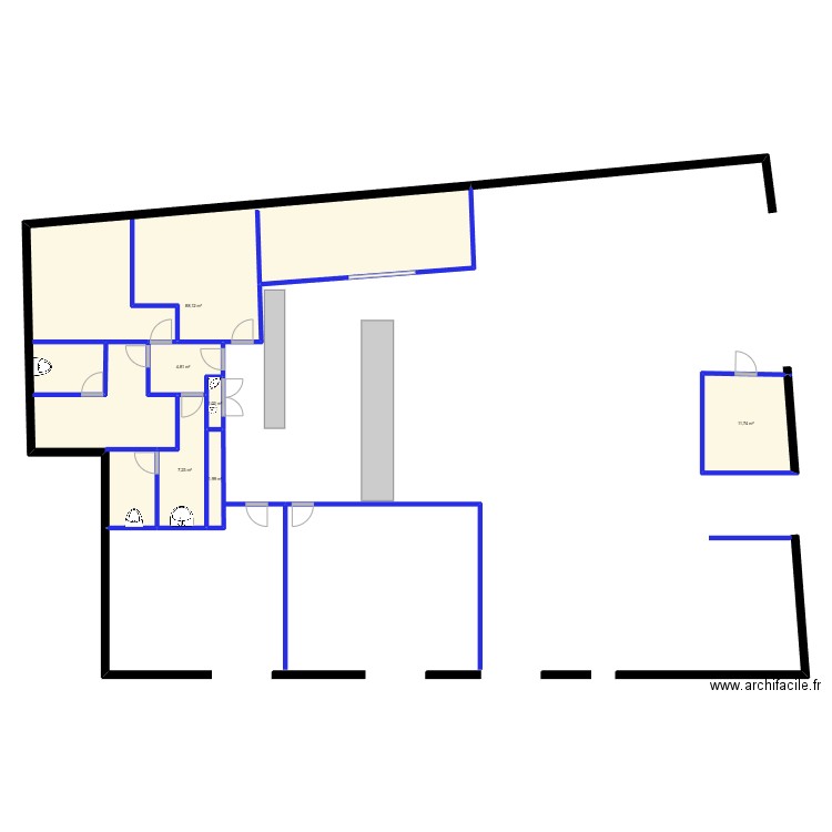 Bureau de tabac. Plan de 6 pièces et 115 m2