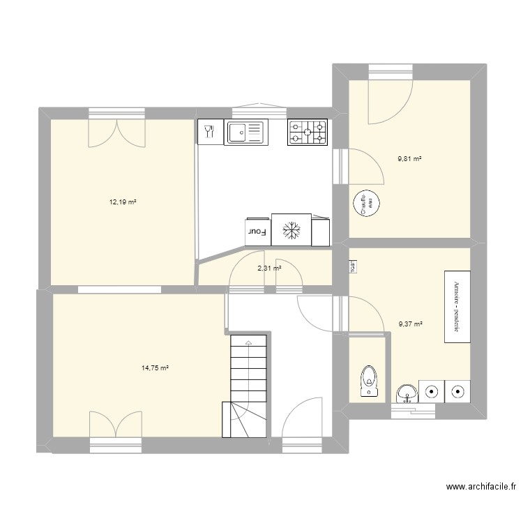 rez de chaussée 2. Plan de 5 pièces et 48 m2