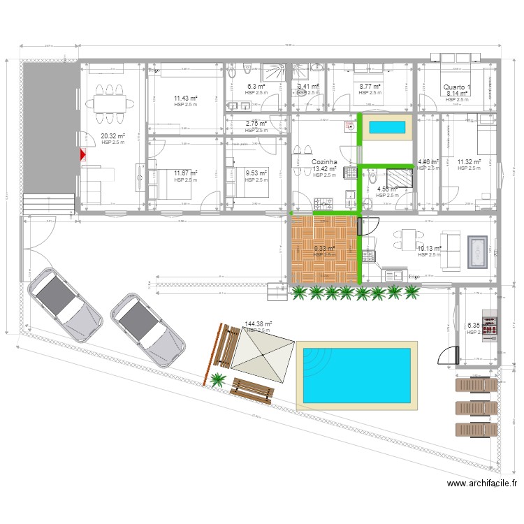 Casa PT. Plan de 19 pièces et 317 m2