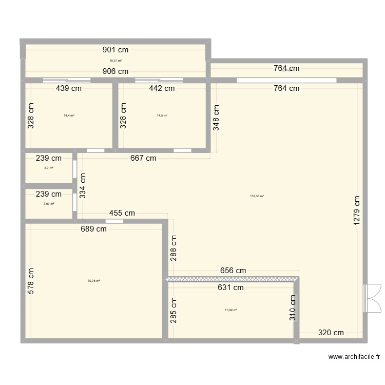 hhhouss. Plan de 9 pièces et 227 m2