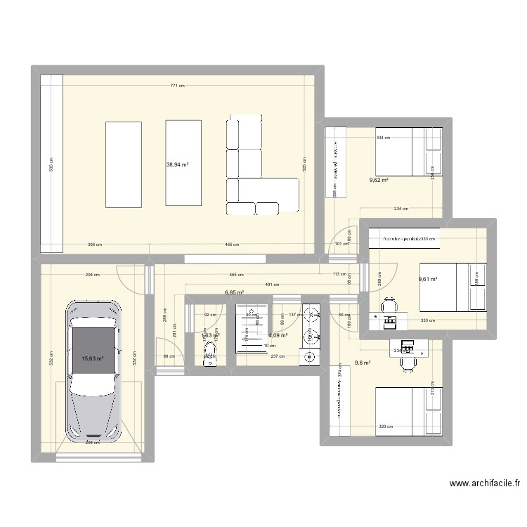 Maison 3. Plan de 8 pièces et 96 m2