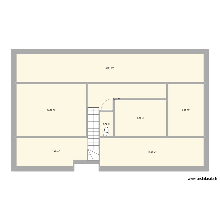 ETAGE. Plan de 8 pièces et 105 m2