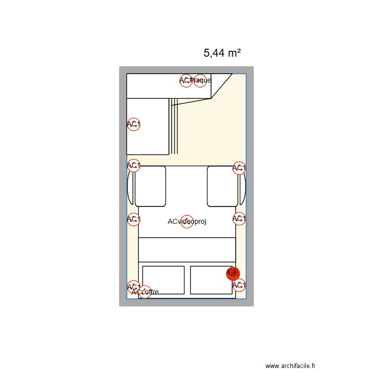 Projet Camion CRAFTER (AC). Plan de 1 pièce et 5 m2