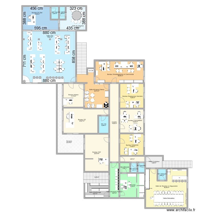 Administration - Réaménagement. Plan de 27 pièces et 417 m2