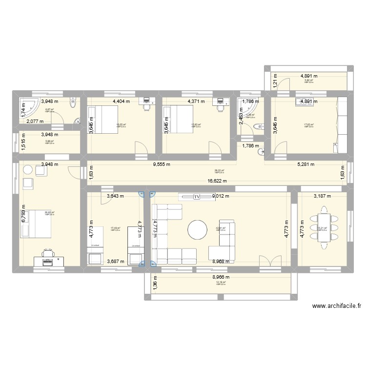 Villa Plain pied Famille ETOH. Plan de 13 pièces et 217 m2