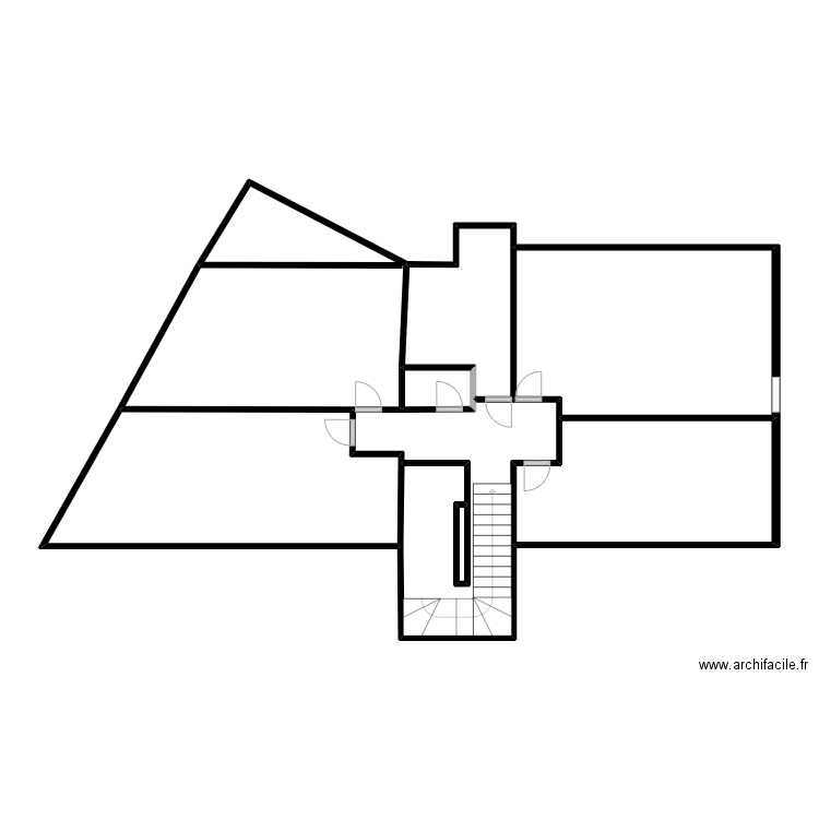 qfqef. Plan de 8 pièces et 107 m2