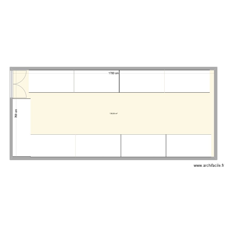 114. Plan de 1 pièce et 137 m2