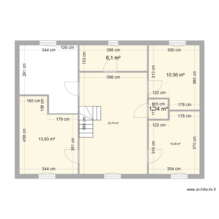 etage. Plan de 6 pièces et 66 m2