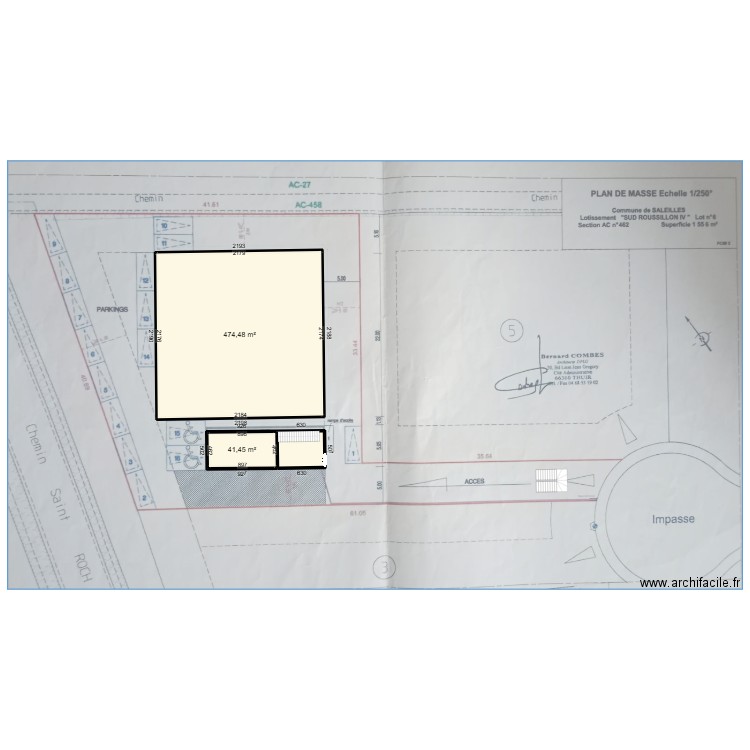 PLAN AVEC ESCALIER DROIT. Plan de 3 pièces et 544 m2