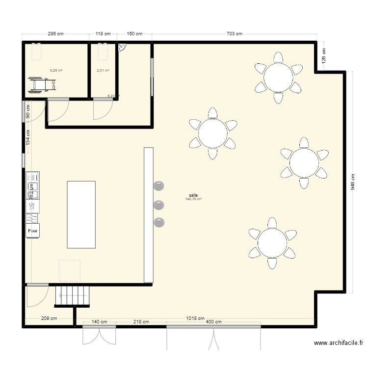 BODEGA. Plan de 4 pièces et 158 m2