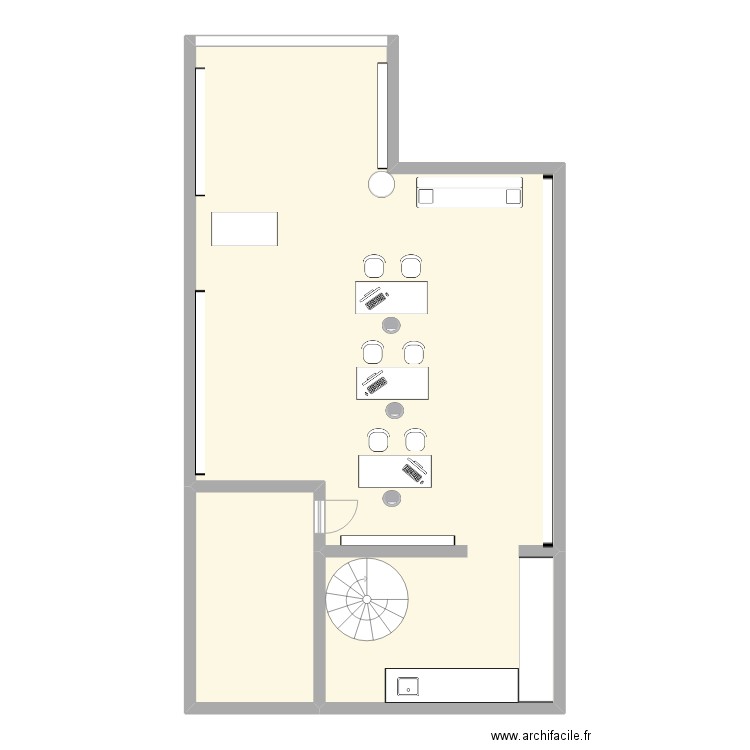 magasin. Plan de 2 pièces et 123 m2