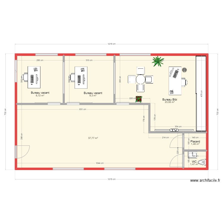 Bureaux. Plan de 6 pièces et 82 m2