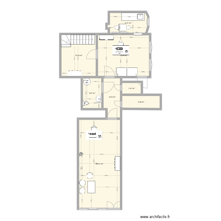 Mirecourt. Plan de 8 pièces et 69 m2