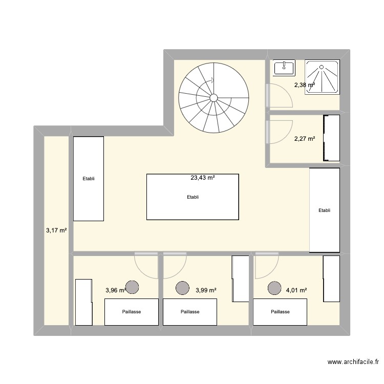 121 bis. Plan de 13 pièces et 107 m2