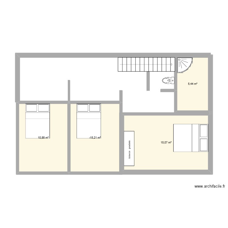 Etage Hangar. Plan de 4 pièces et 42 m2