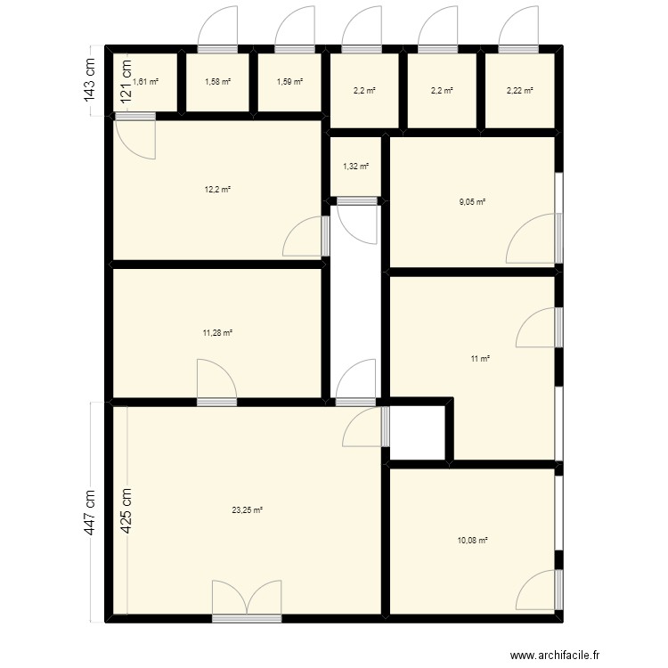 Maison 1 Tiobli. Plan de 13 pièces et 90 m2