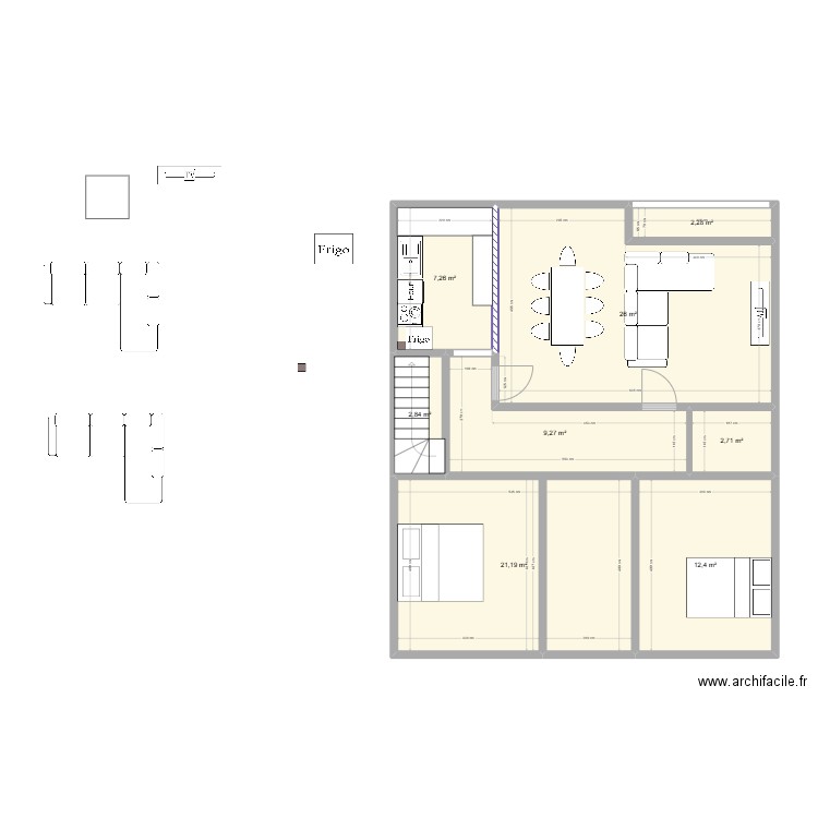 H2 E3. Plan de 8 pièces et 84 m2