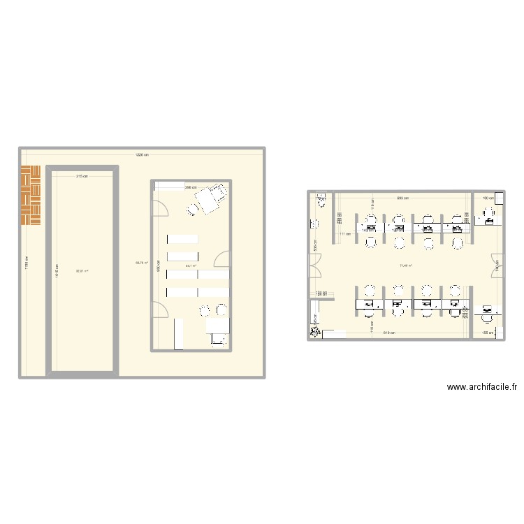 ECF. Plan de 4 pièces et 278 m2