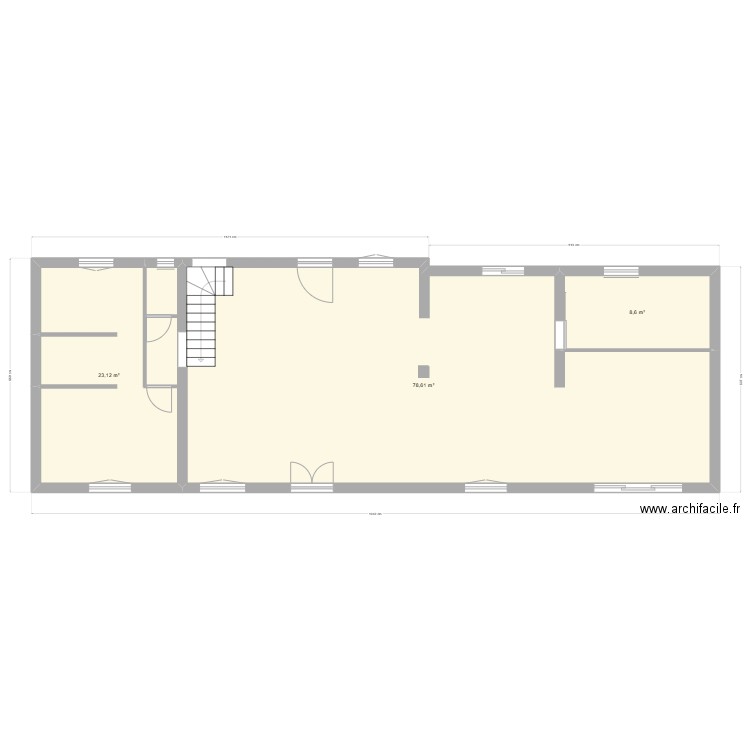 plan maison vide. Plan de 3 pièces et 110 m2