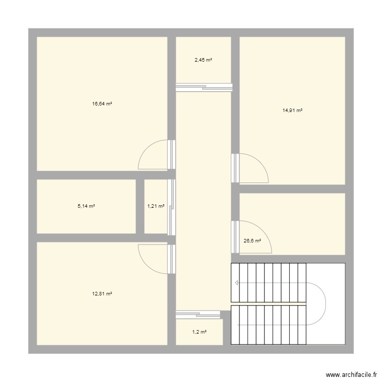 plan a. Plan de 8 pièces et 81 m2