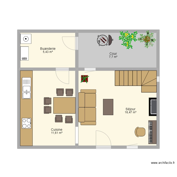 Petite maison rez avec meubles. Plan de 4 pièces et 41 m2