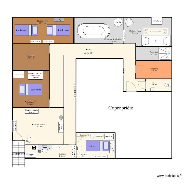 L'instant Beauté. Plan de 12 pièces et 101 m2