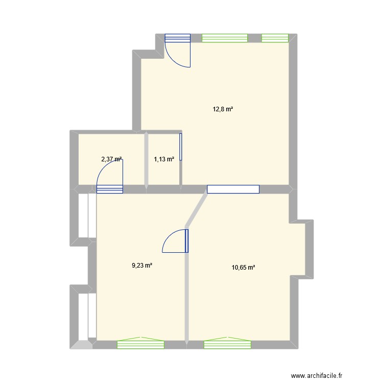 ccc. Plan de 7 pièces et 37 m2