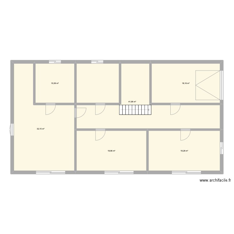 Californie RDC. Plan de 6 pièces et 141 m2