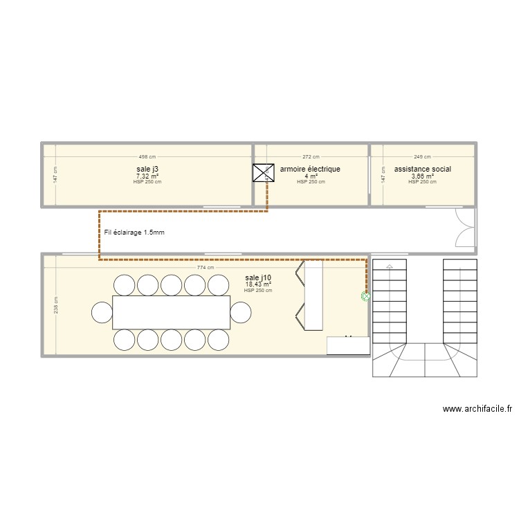 eclairage sale j5. Plan de 4 pièces et 33 m2