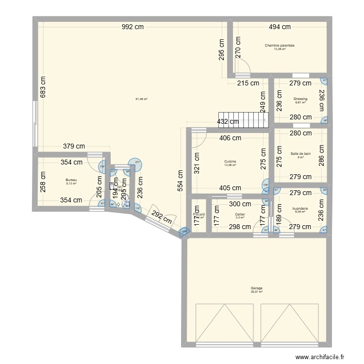 maison. Plan de 11 pièces et 187 m2