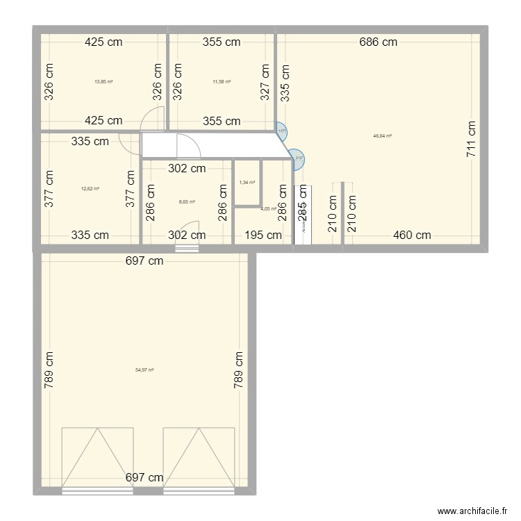 Projet. Plan de 8 pièces et 154 m2