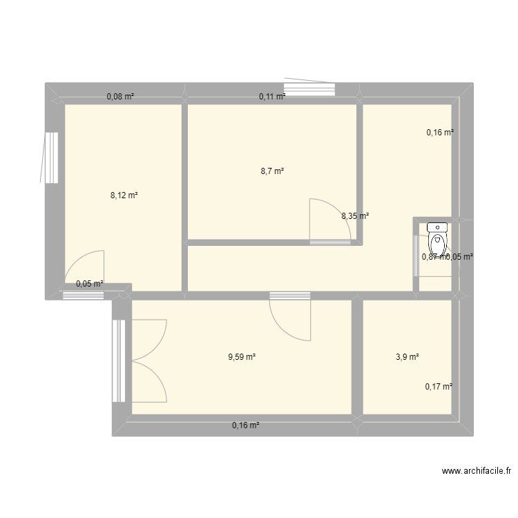 HAUT. Plan de 13 pièces et 40 m2