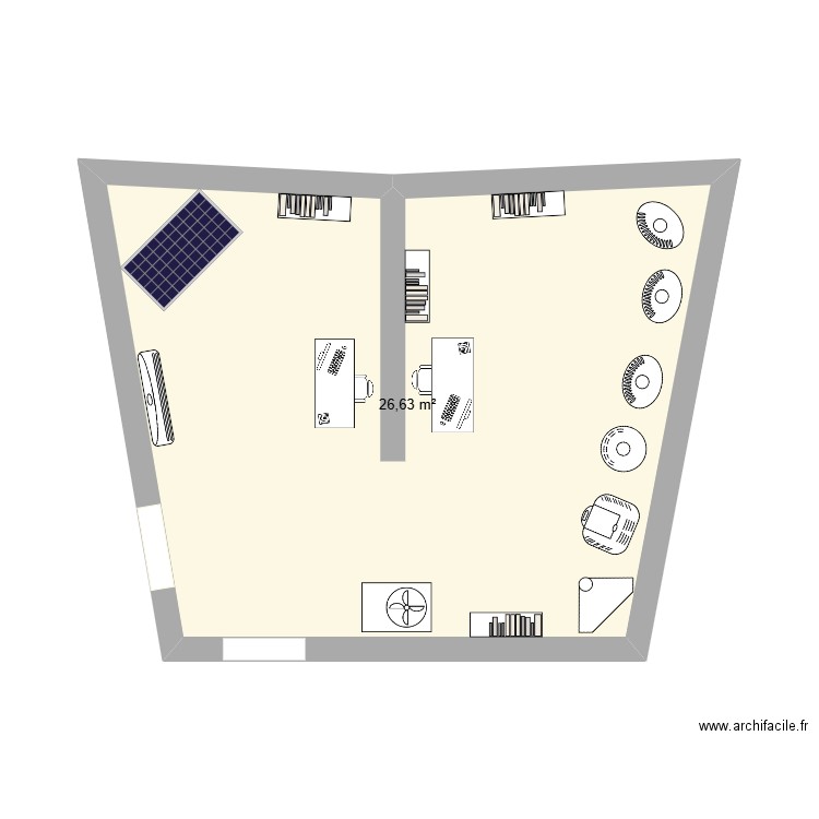 Showroom Auriac . Plan de 1 pièce et 27 m2