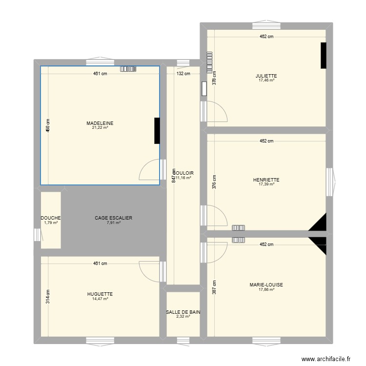 Haut Villa Madeleine. Plan de 9 pièces et 112 m2