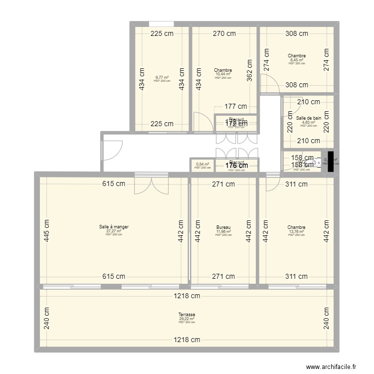 caetano cecile et richard. Plan de 13 pièces et 120 m2